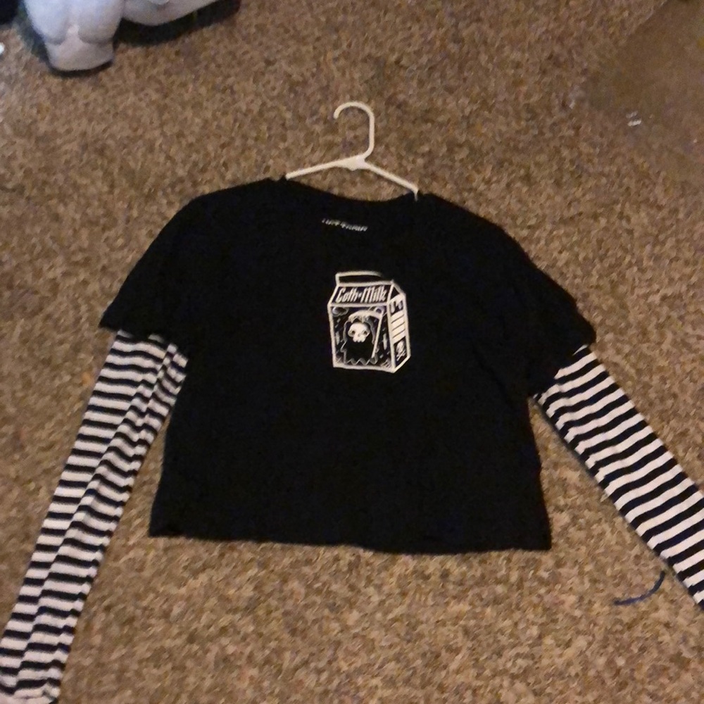 "goth milk" cropped tee